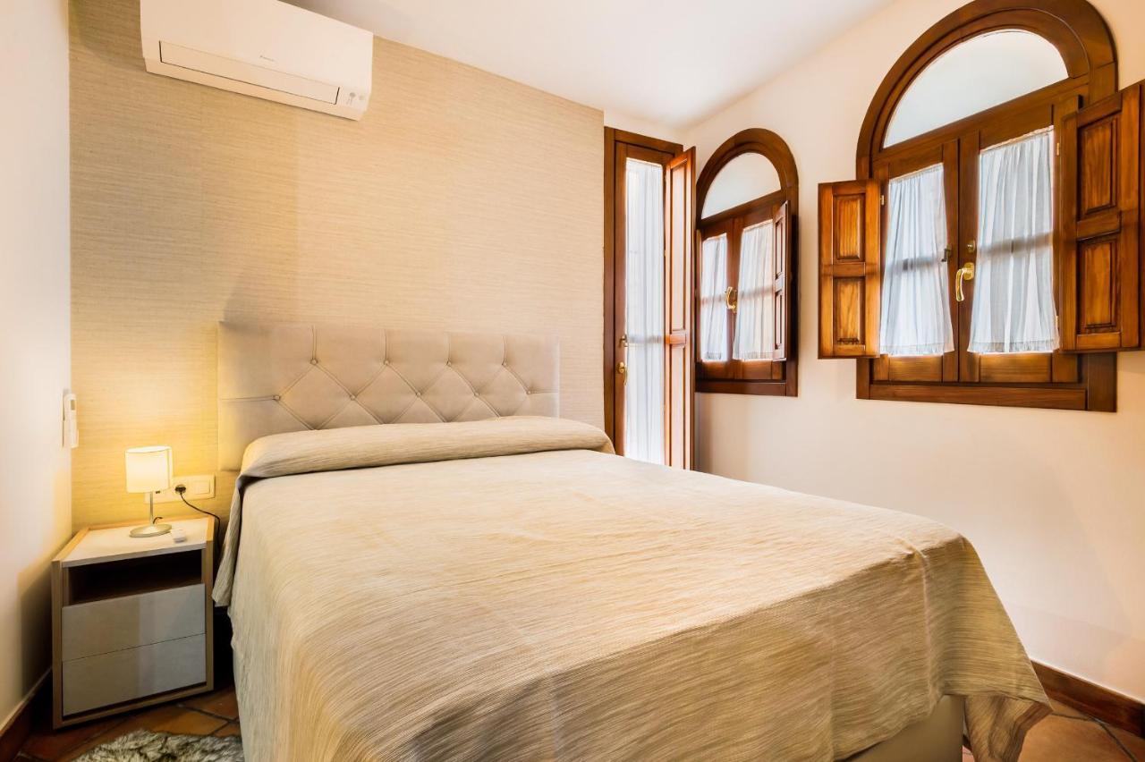 Duplex Deluxe Sevilla Center & Parking Opcional Seville Exterior photo